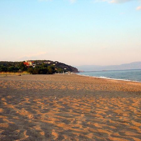 Aktaion Resort ギシオ エクステリア 写真